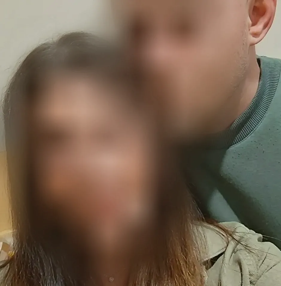 Selina, 32